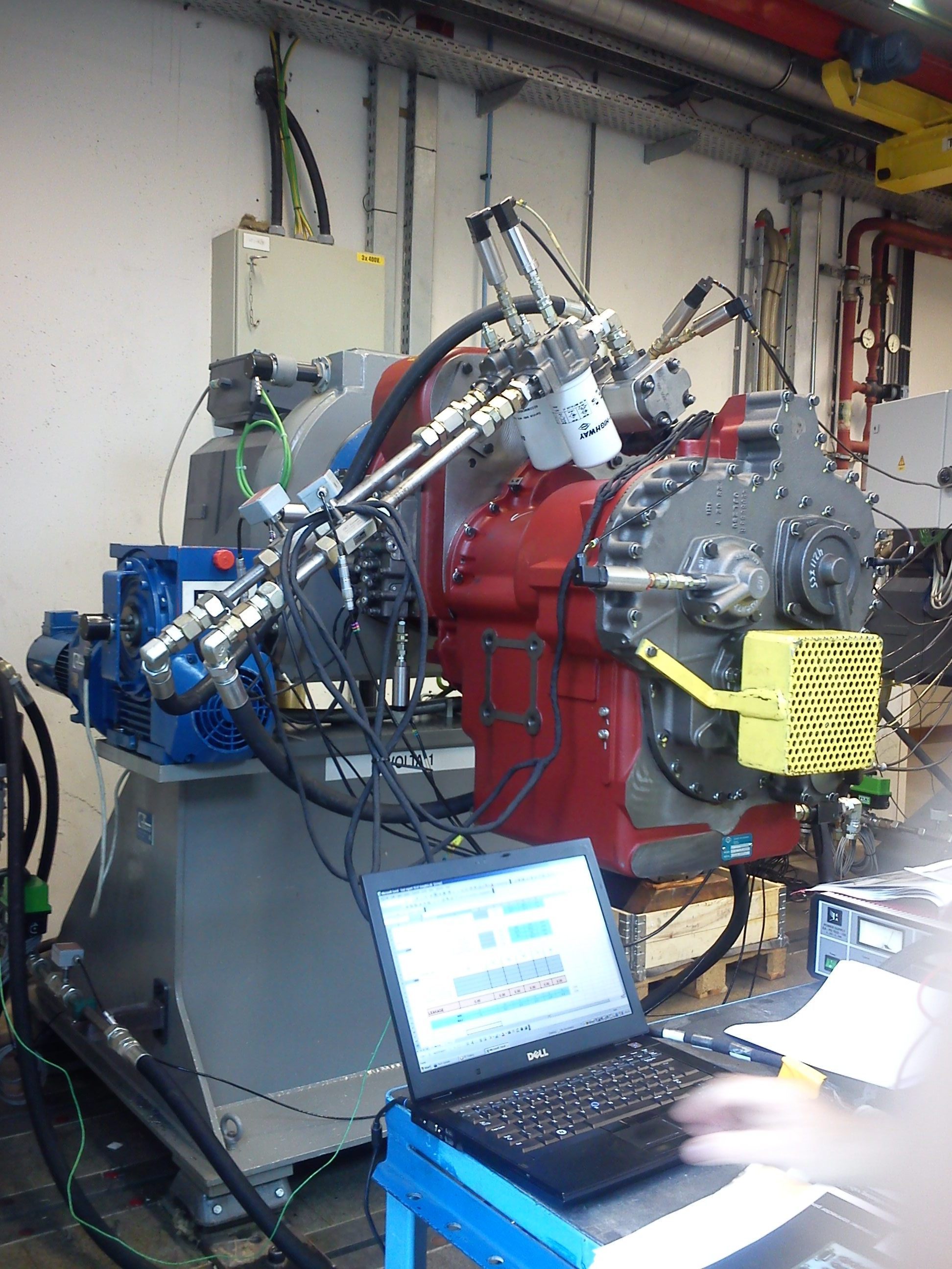 Hydraulic equipment undergoing technical service